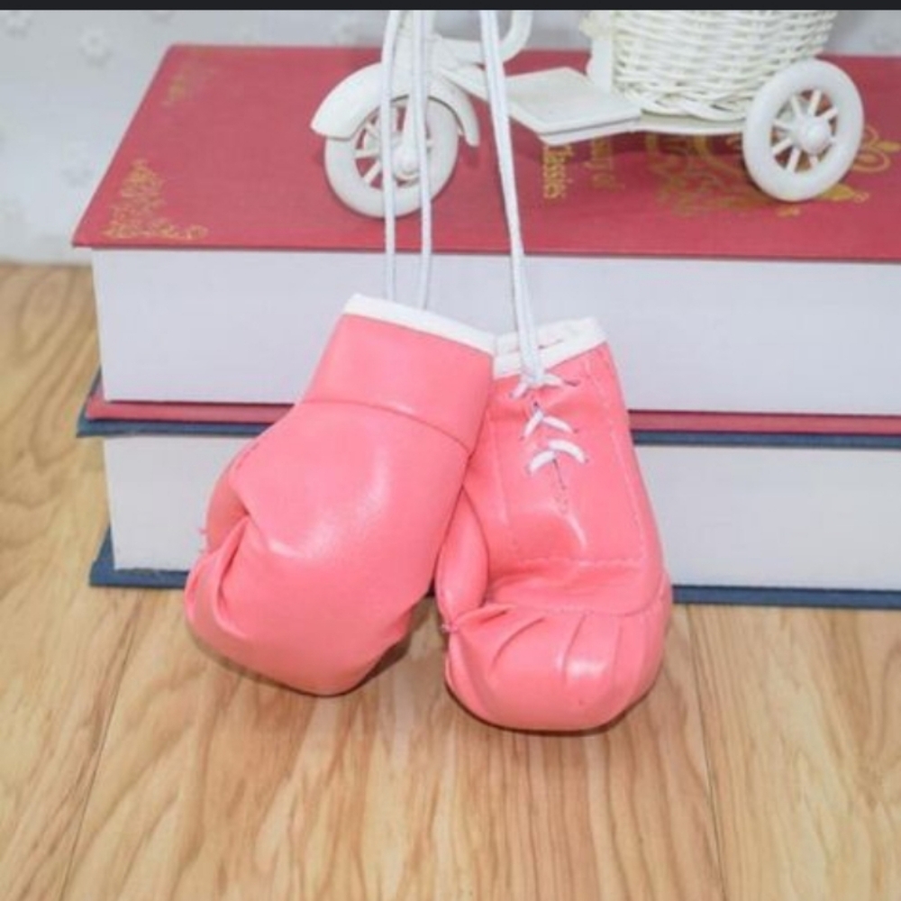 Pink Boxing gloves